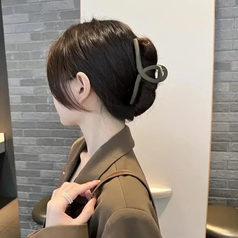 4 Pcs Large Solid Cross Matte Hair Claw Clips for Women Girls Fashion Daily Updo Accessories 13cm - Luvia