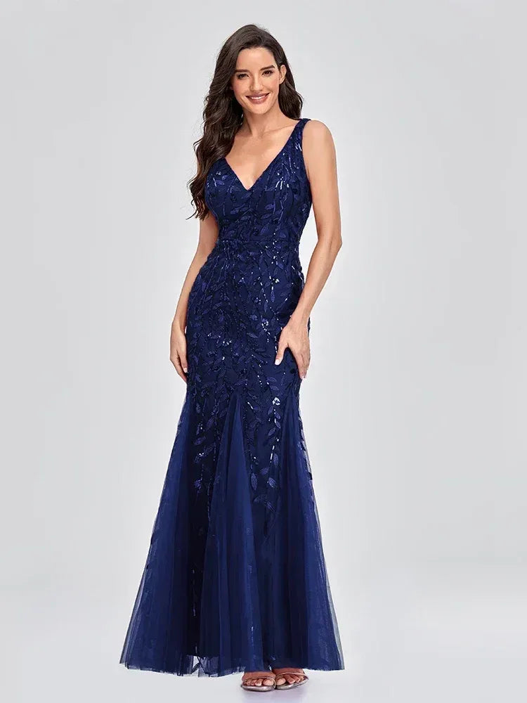 Women's Sleeveless Embroidered Beaded Fabric Evening Gown V Neck Elegant Mermaid Skirt Dress Formal Party Dress Catwalk Stage - Luvia